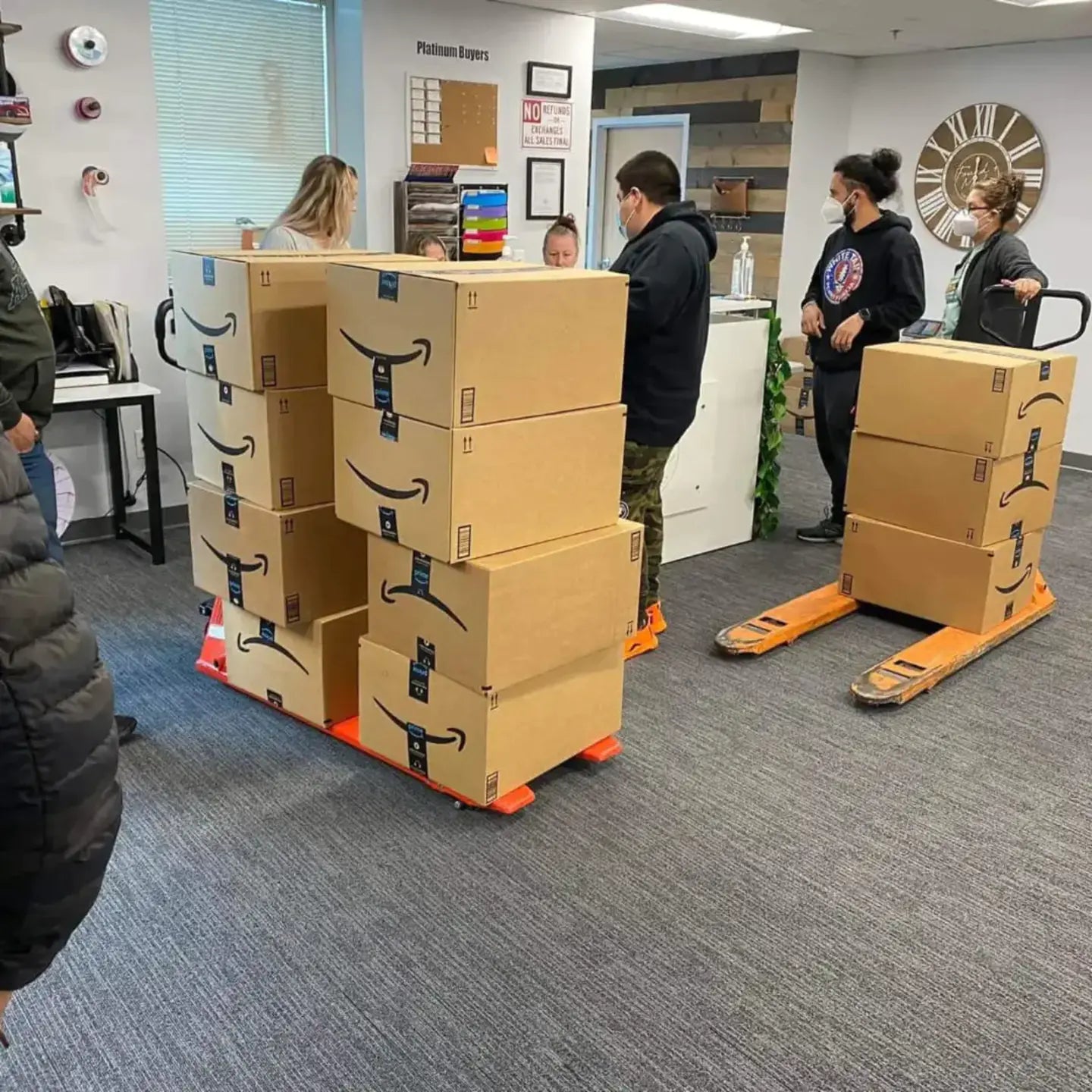 The Super Giant Mystery Box - 2025 Warehouse Return Pallets